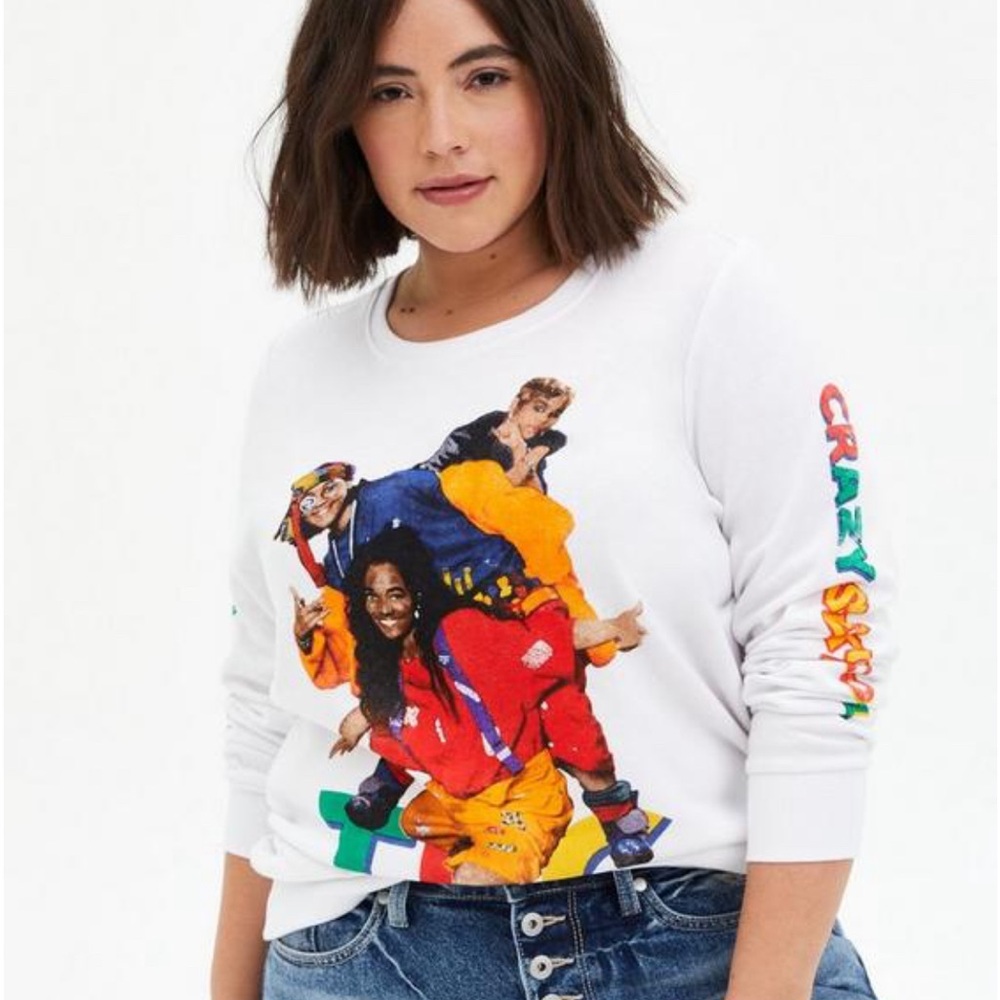 NWOT TLC White Fleece Sweatshirt